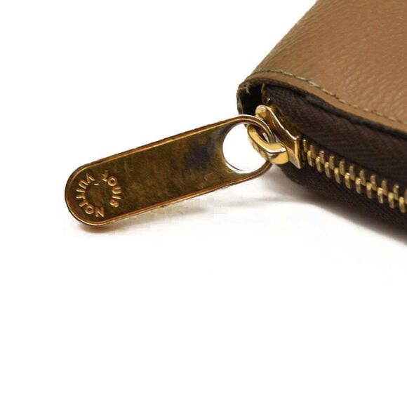 Louis Vuitton  Reverse Monogram Giant Zippy Wallet LU4260 - Picture 8 of 15